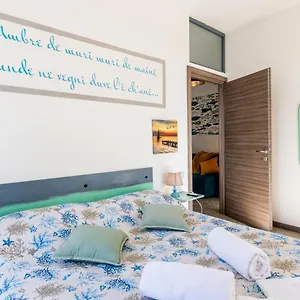 New Fishermans House Seaside, Air Conditioning & Wi-fi , Bordighera Italia